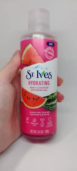 St Ives hydrating daily facial cleanser 